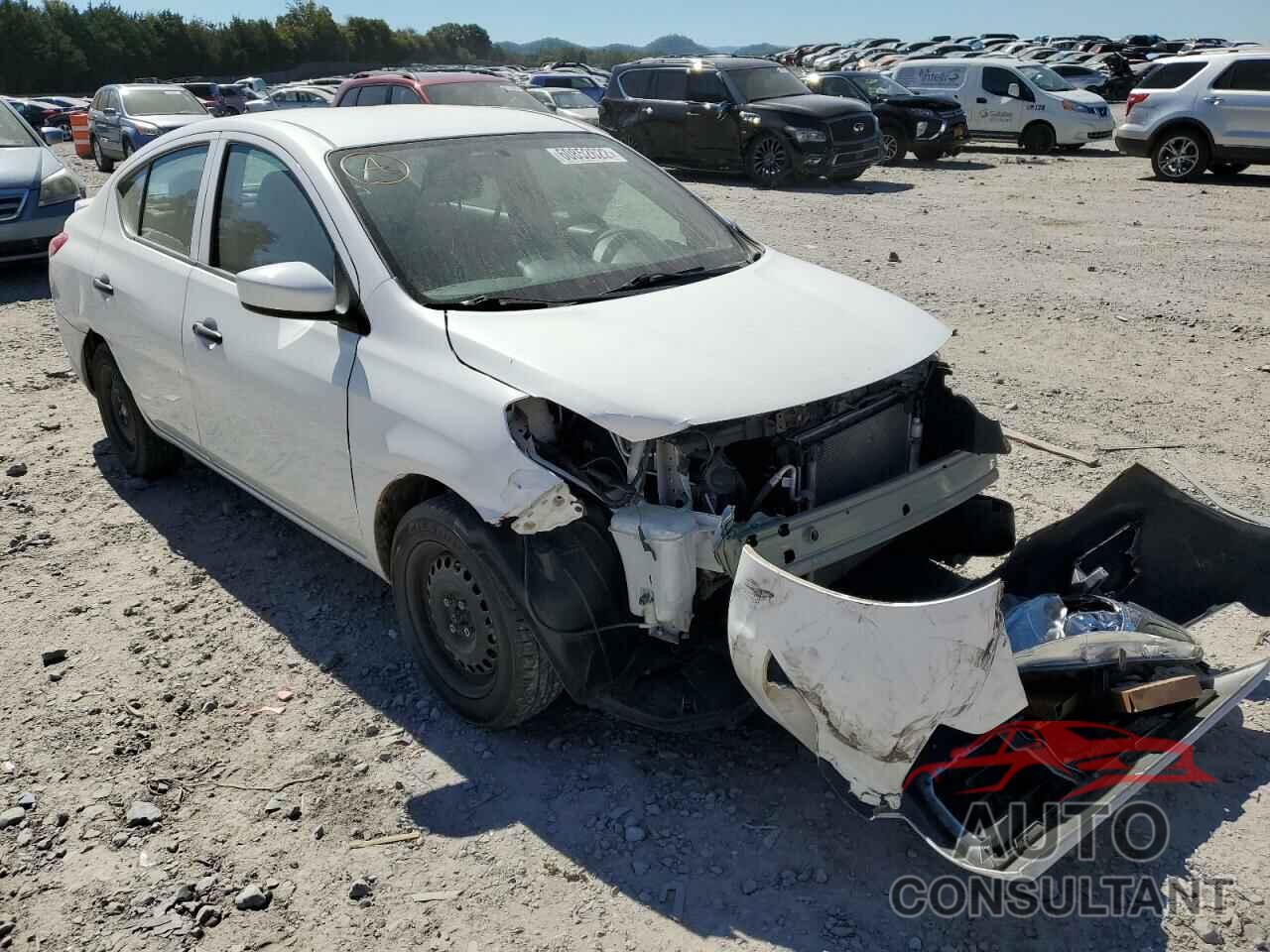 NISSAN VERSA 2019 - 3N1CN7AP0KL828769