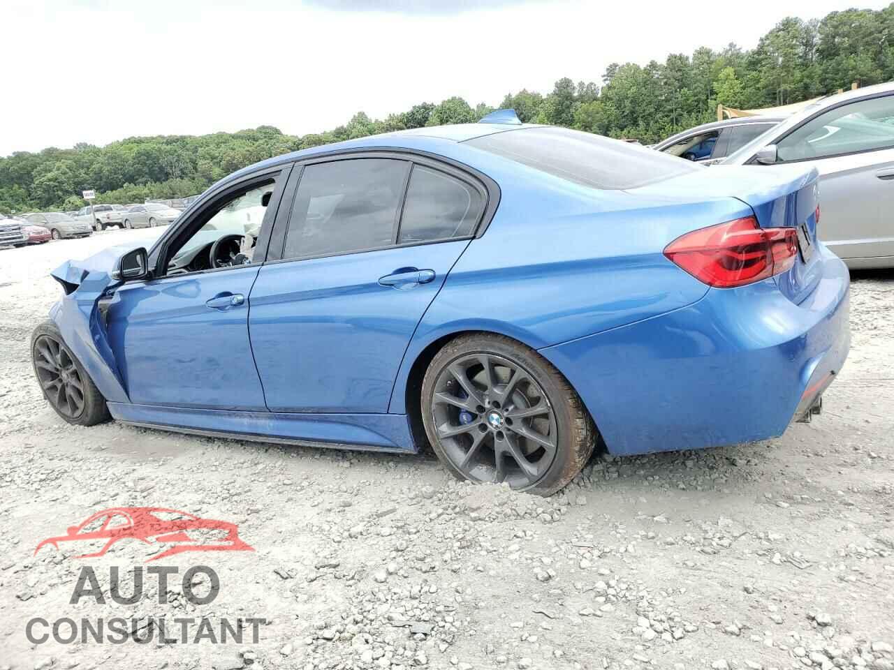 BMW 3 SERIES 2016 - WBA8E9G52GNT83301