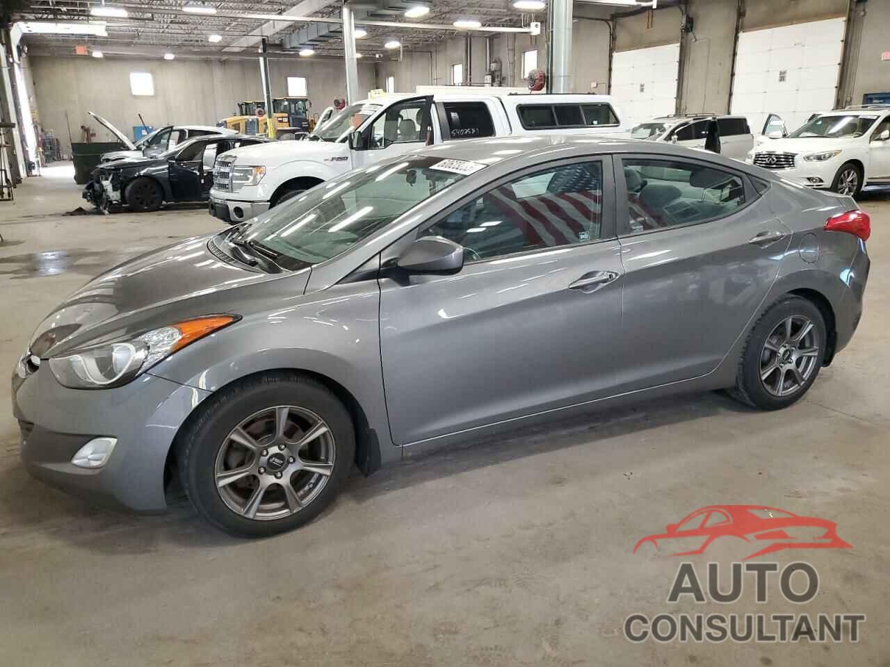 HYUNDAI ELANTRA 2013 - 5NPDH4AE9DH402068