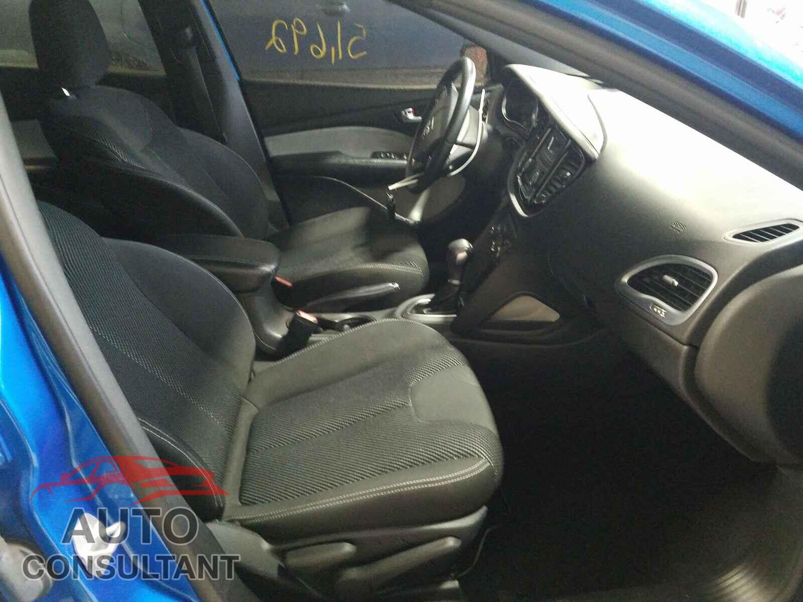DODGE DART 2016 - 1C3CDFBBXGD531152
