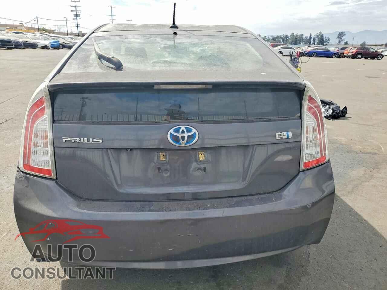 TOYOTA PRIUS 2013 - JTDKN3DU8D5581152