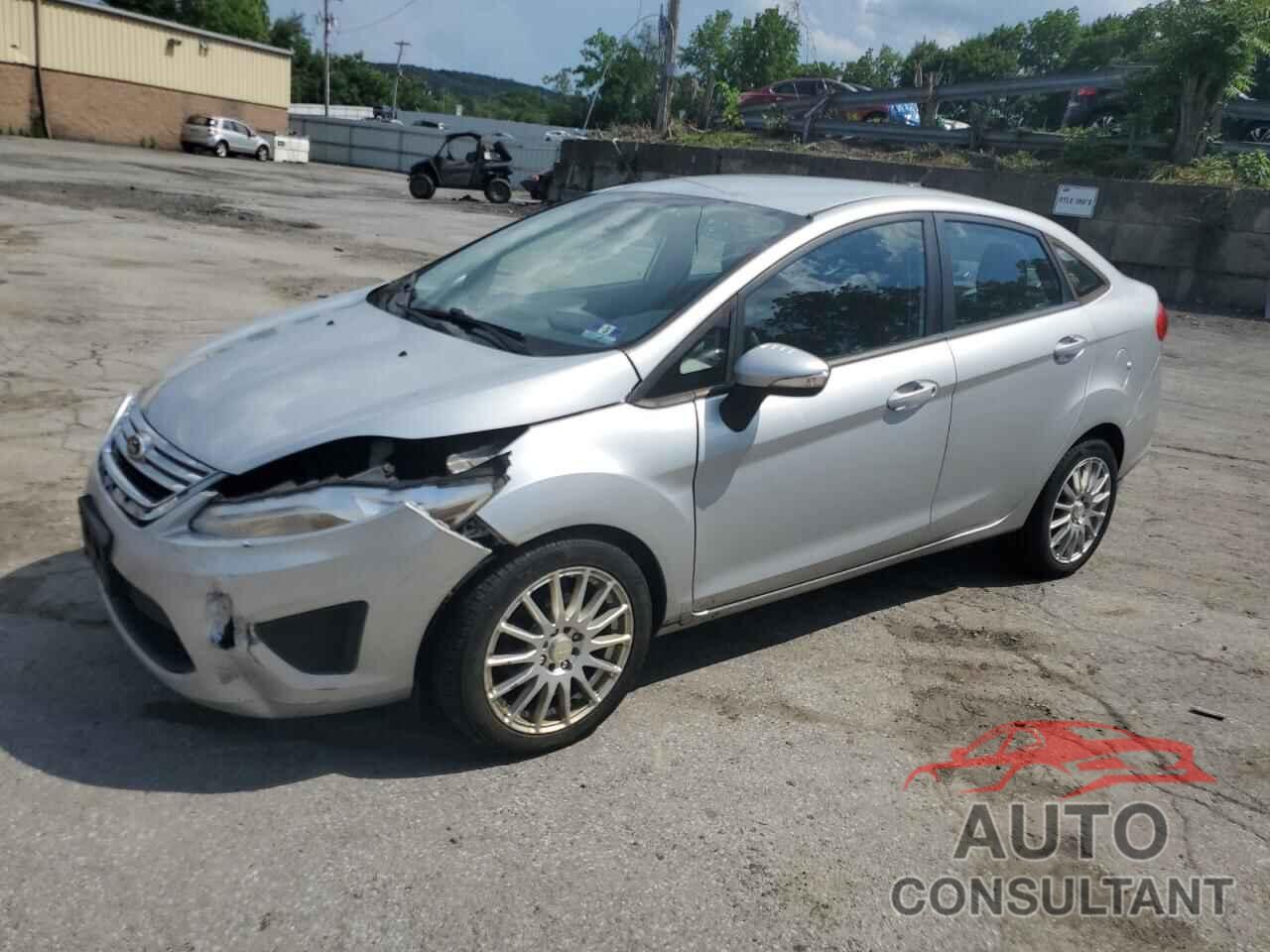FORD FIESTA 2013 - 3FADP4BJ8DM157696