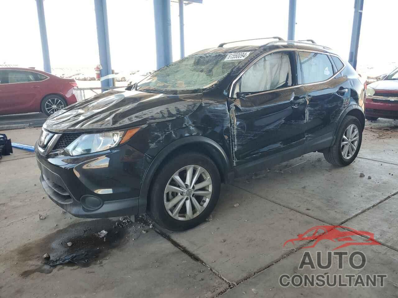 NISSAN ROGUE 2018 - JN1BJ1CP2JW185402