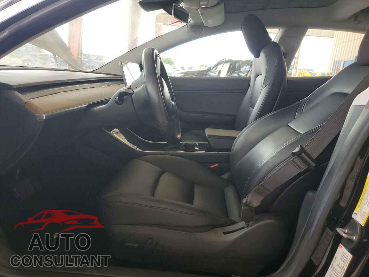TESLA MODEL 3 2018 - 5YJ3E1EB8JF071349