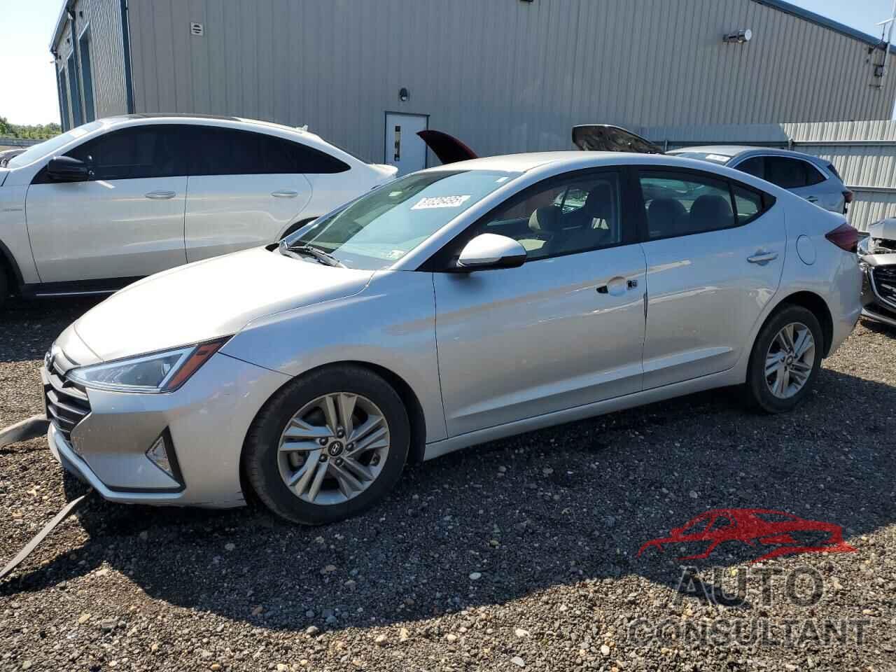 HYUNDAI ELANTRA 2020 - 5NPD84LF7LH522598