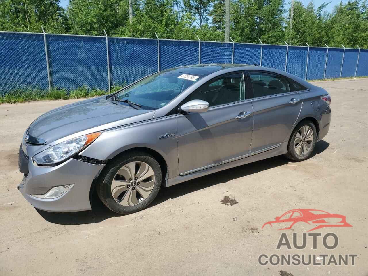 HYUNDAI SONATA 2015 - KMHEC4A41FA138845