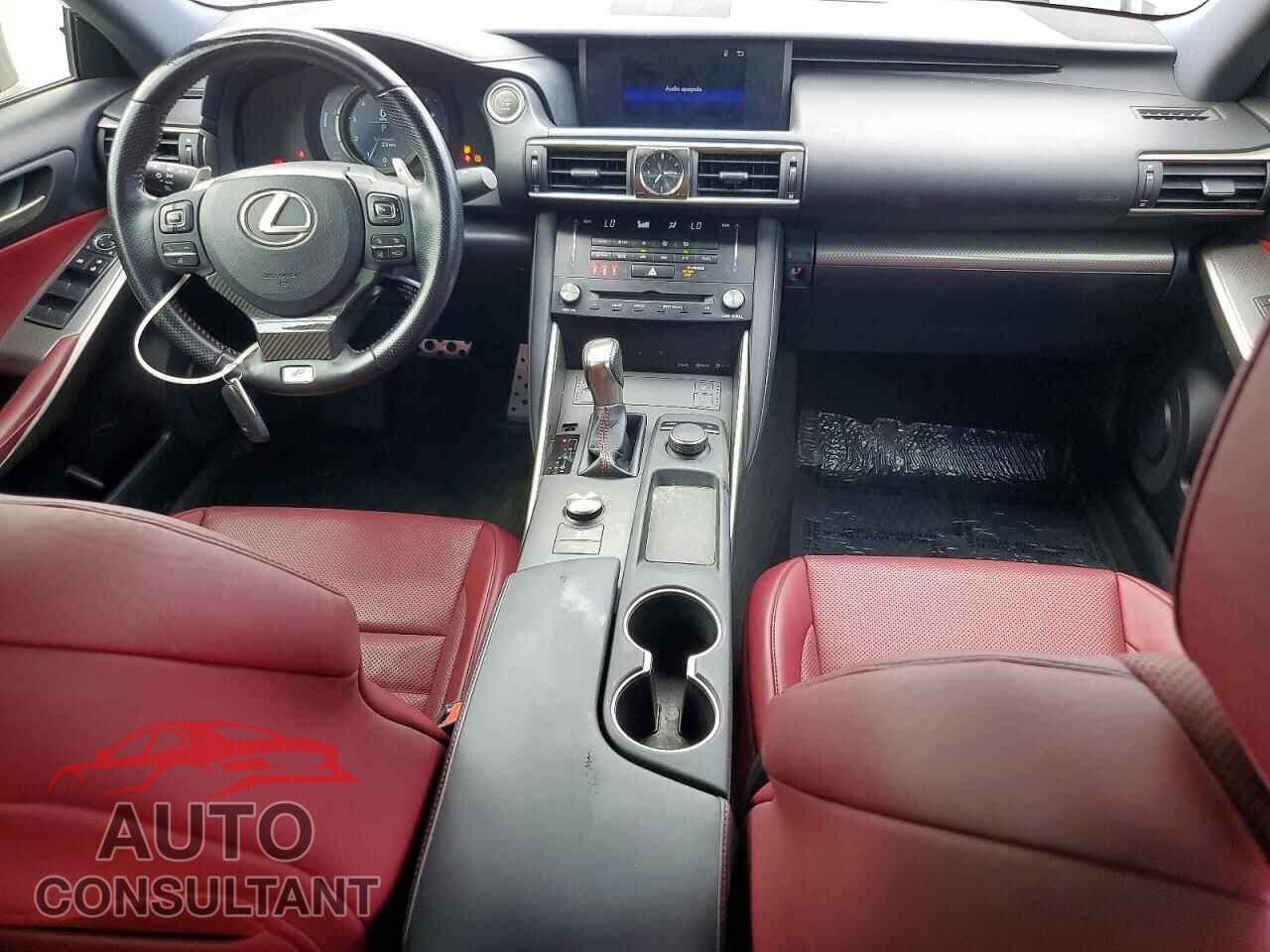 LEXUS IS 2017 - JTHBA1D28H5048348
