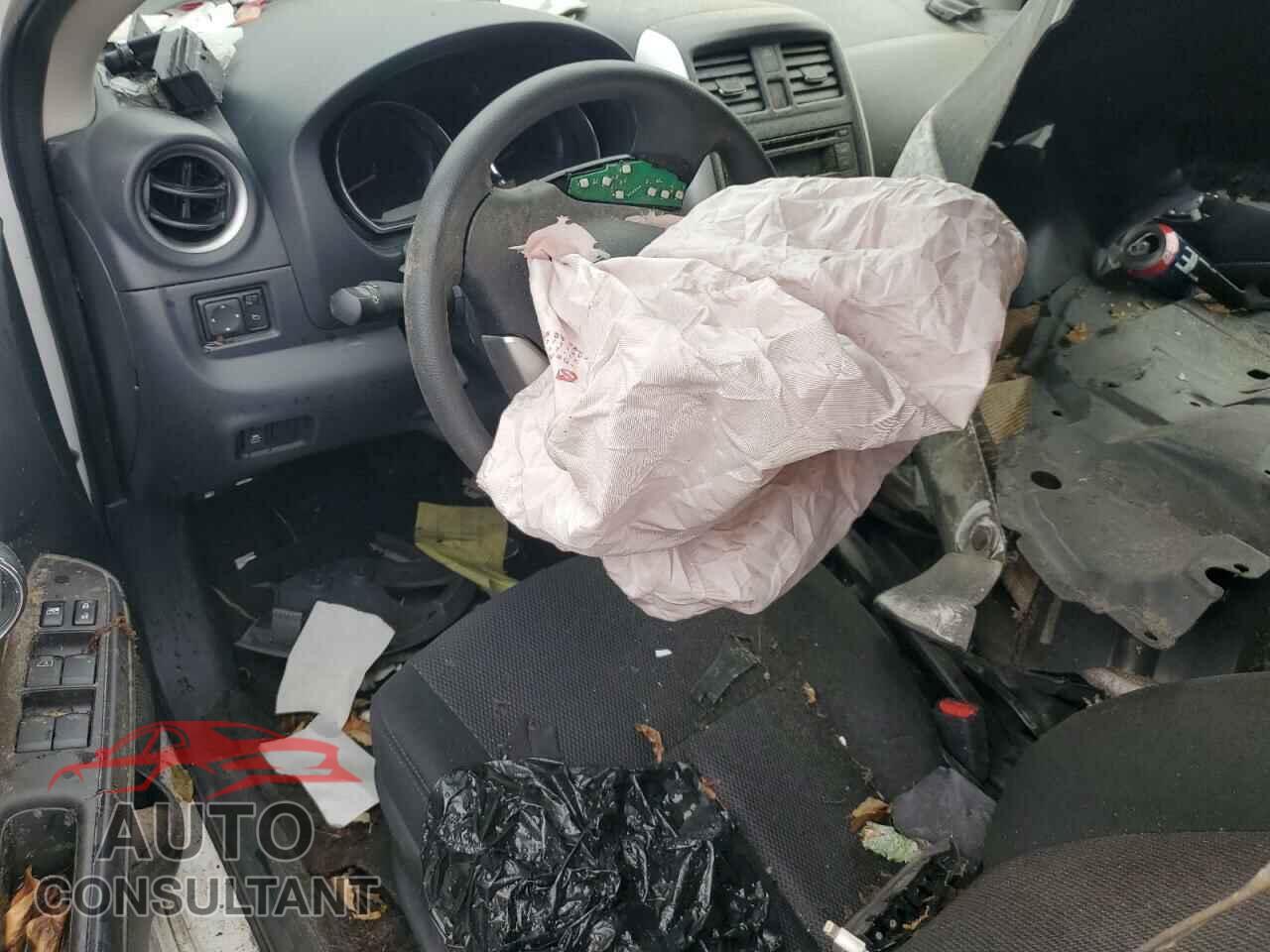 NISSAN VERSA 2017 - 3N1CN7AP3HL852346