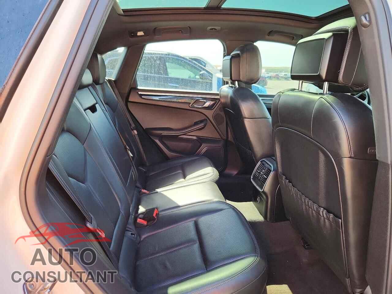 PORSCHE MACAN 2018 - WP1AB2A57JLB32708