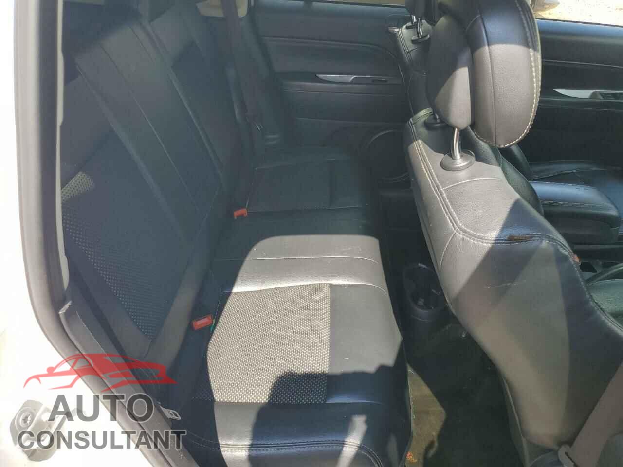 JEEP COMPASS 2016 - 1C4NJCEA9GD599666