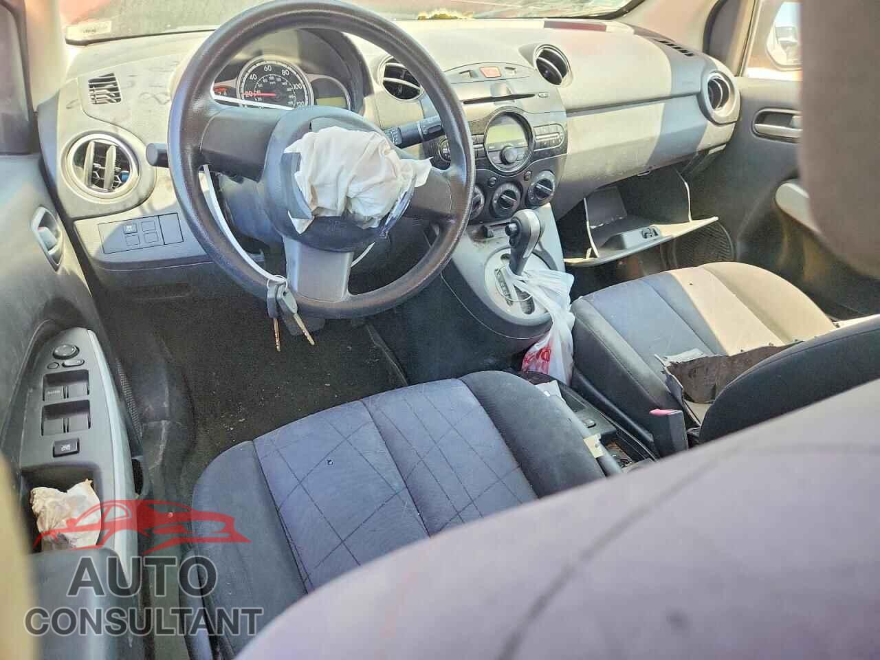 MAZDA 2 2012 - JM1DE1KY3C0136896