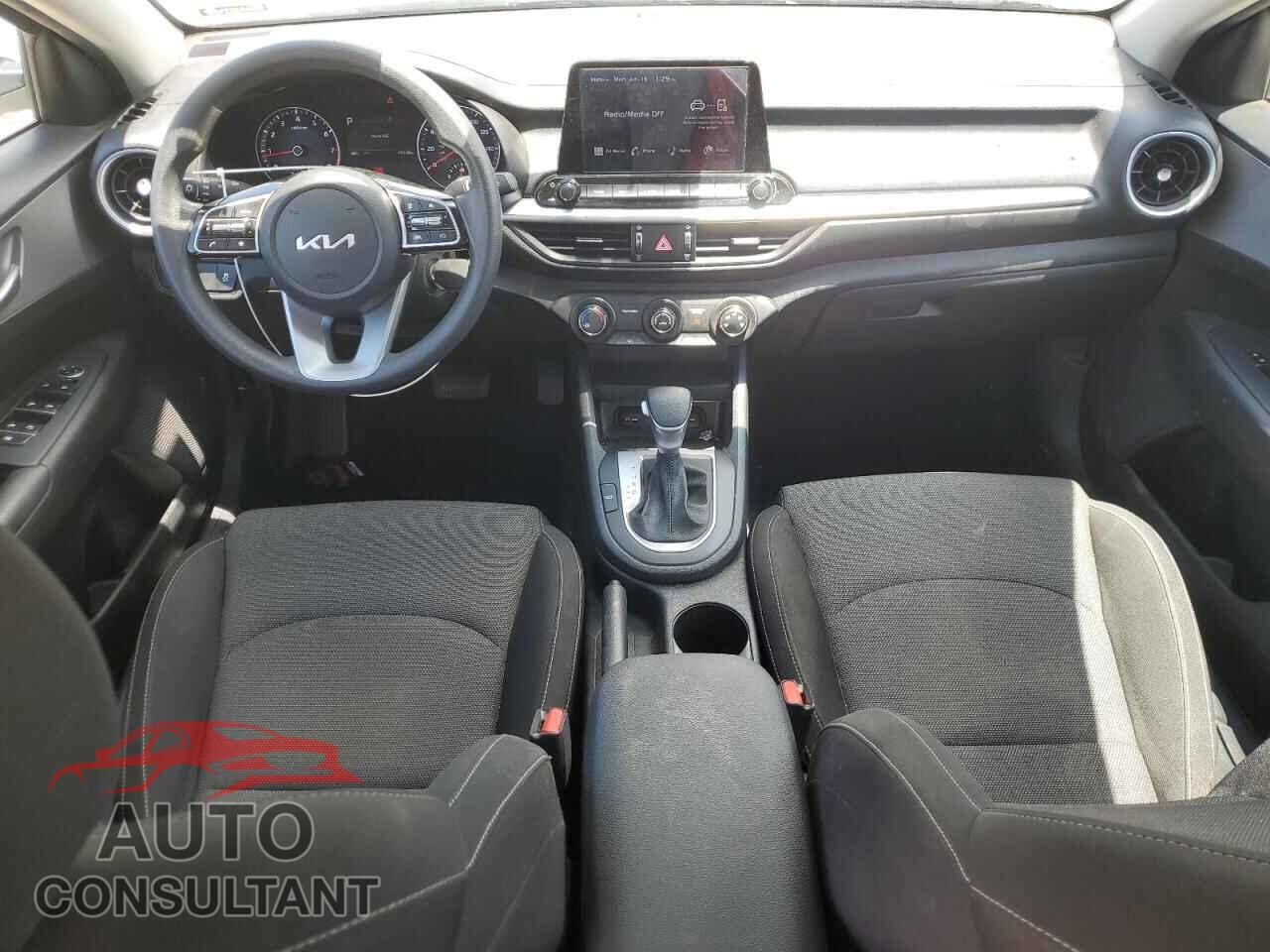 KIA FORTE 2023 - 3KPF24AD6PE610810