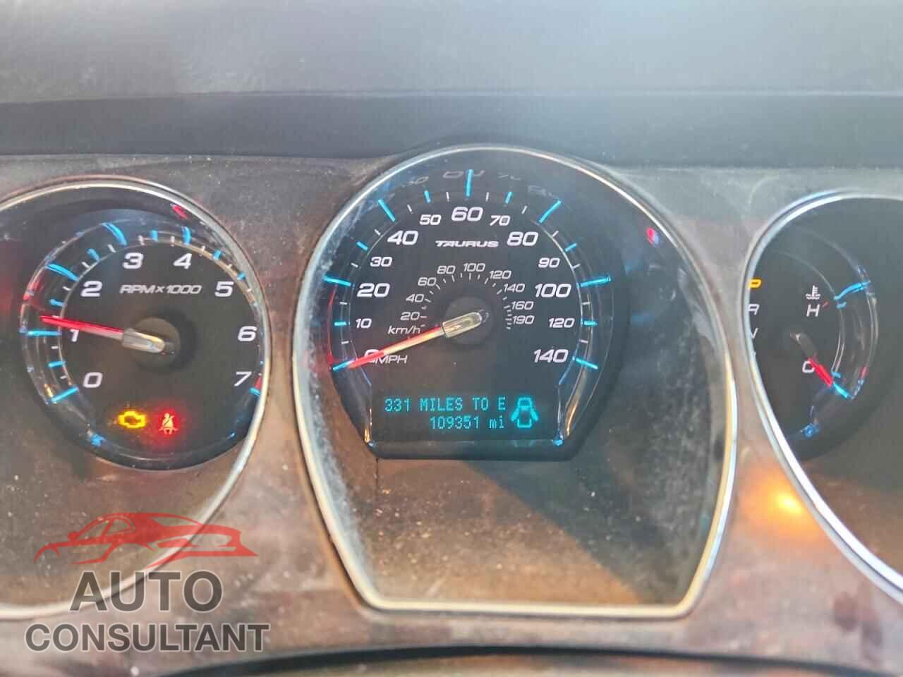 FORD TAURUS 2011 - 1FAHP2EW8BG123925