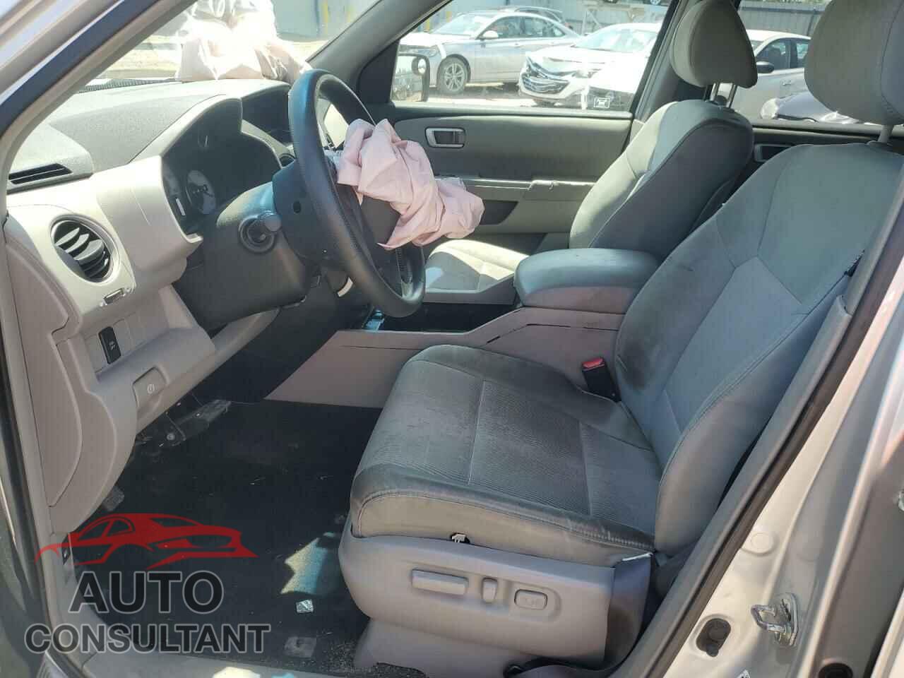 HONDA PILOT 2009 - 5FNYF48429B021124