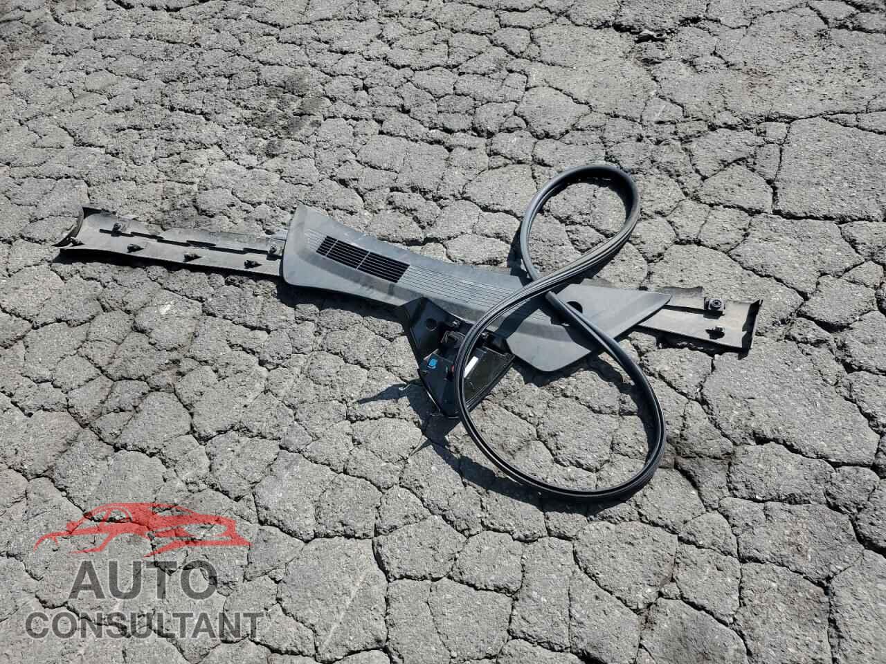 TESLA MODEL 3 2021 - 5YJ3E1EA8MF074893