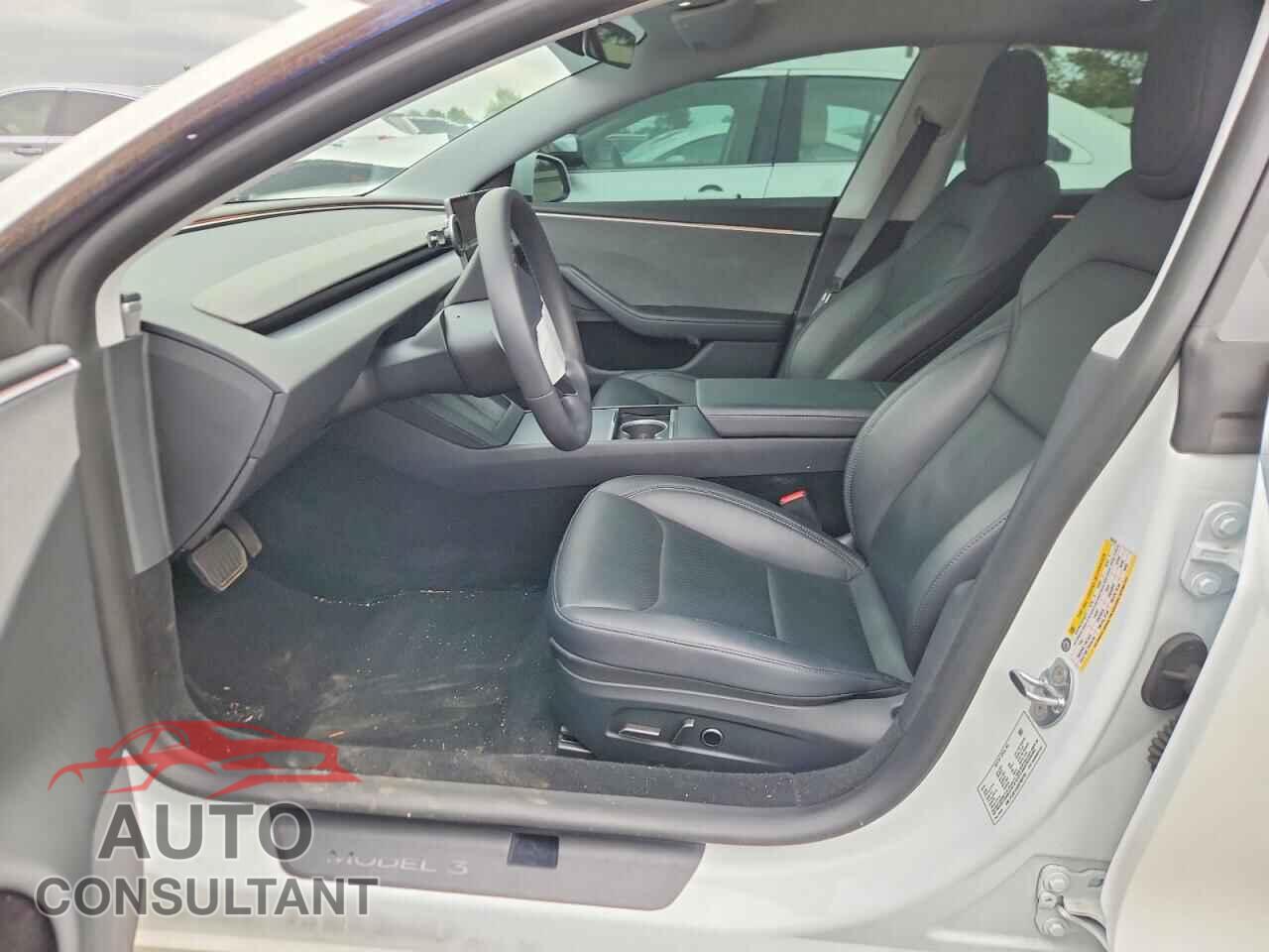 TESLA MODEL 3 2025 - 5YJ3E1EA8SF986193