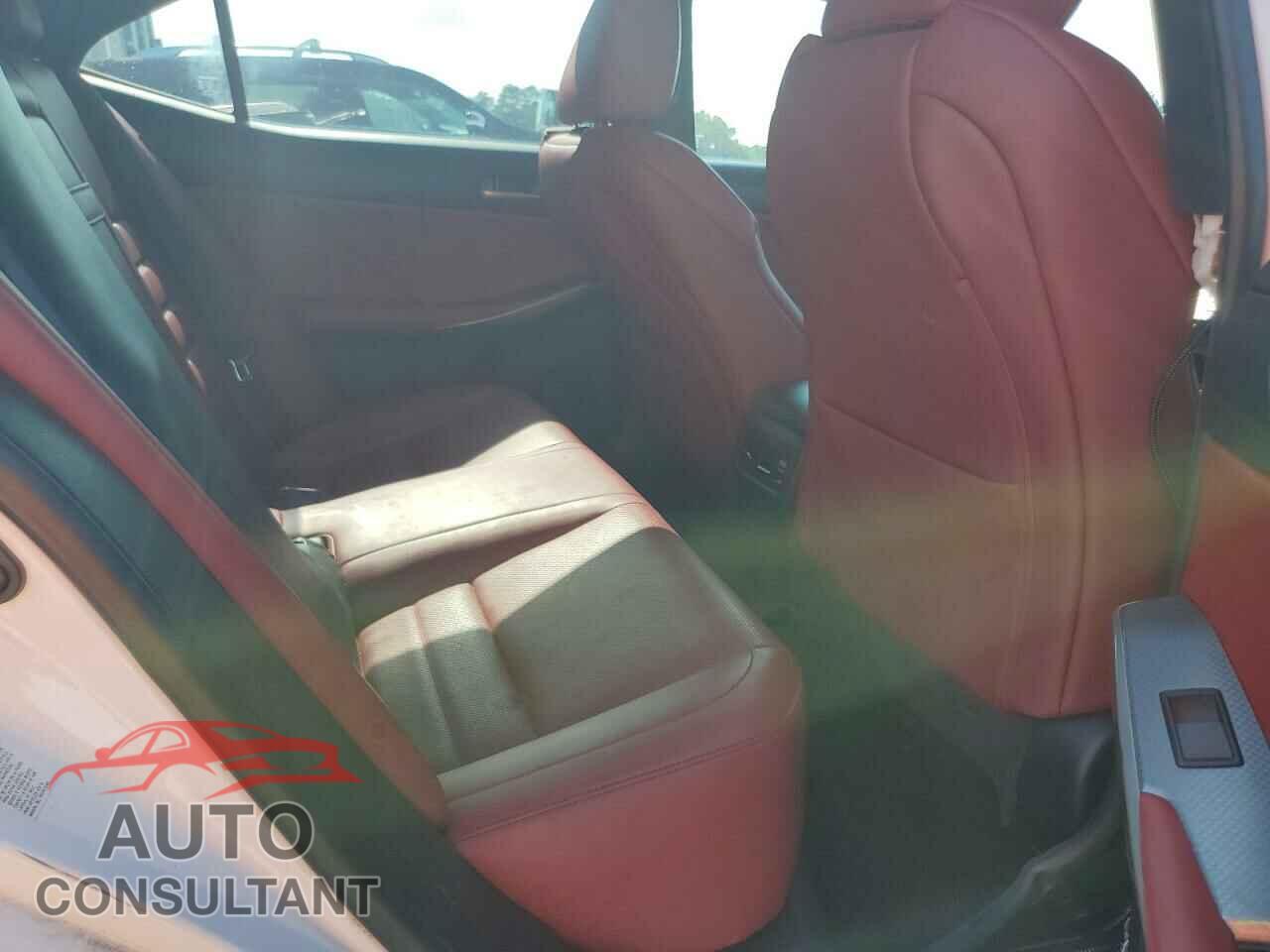 LEXUS IS 2017 - JTHCM1D21H5017163