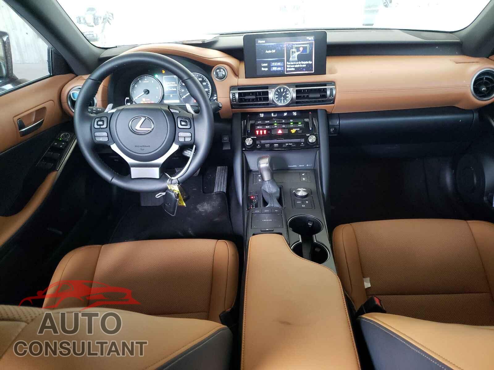 LEXUS IS 2021 - JTHCA1D22M5115864