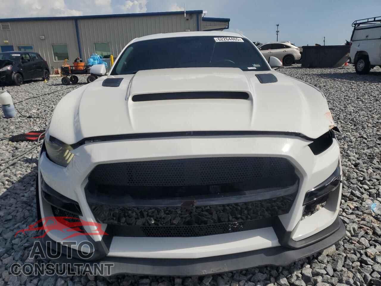 FORD MUSTANG 2017 - 1FA6P8CF7H5208434