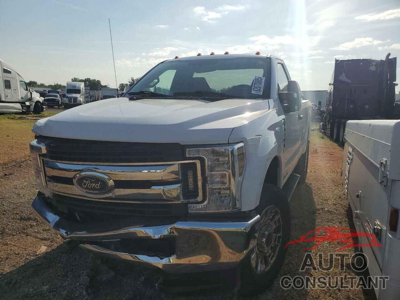 FORD F350 2019 - 1FTRF3B6XKEE19231