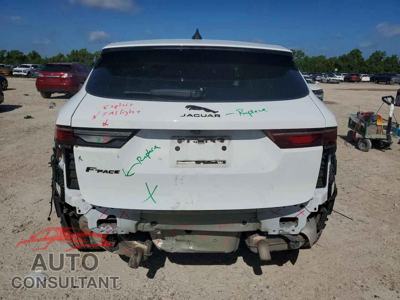 JAGUAR F-PACE 2022 - SADCJ2EX6NA701109
