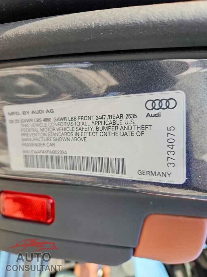 AUDI A4 2024 - WAUDAAF4XRN002334