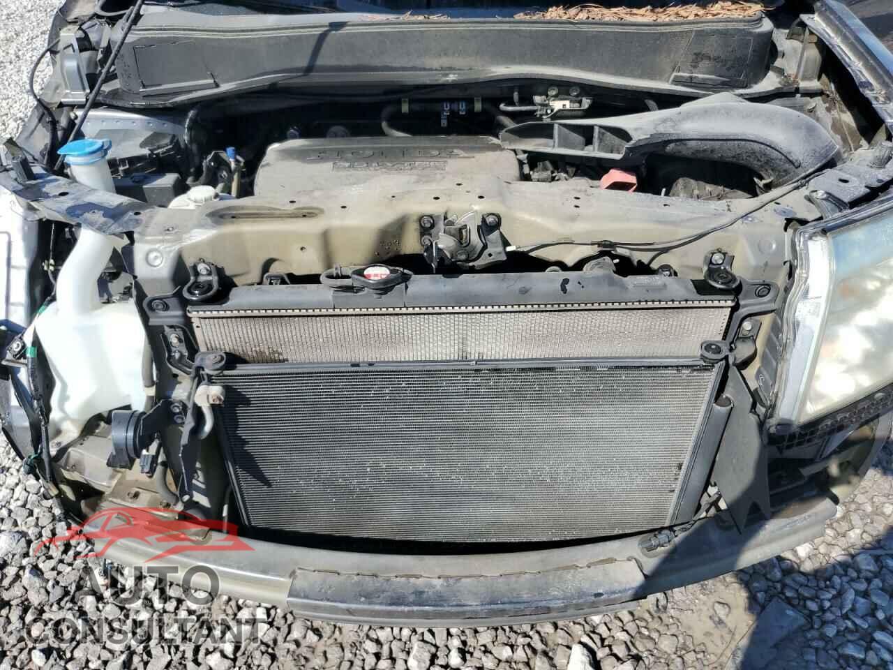 HONDA PILOT 2013 - 5FNYF3H20DB030115