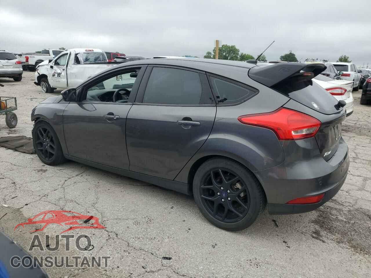 FORD FOCUS 2016 - 1FADP3K23GL262994