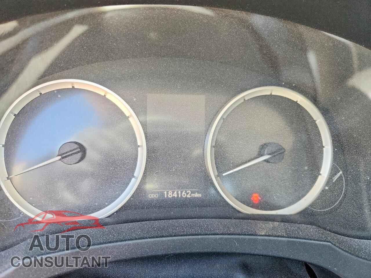 LEXUS IS 2014 - JTHBF1D27E5017508