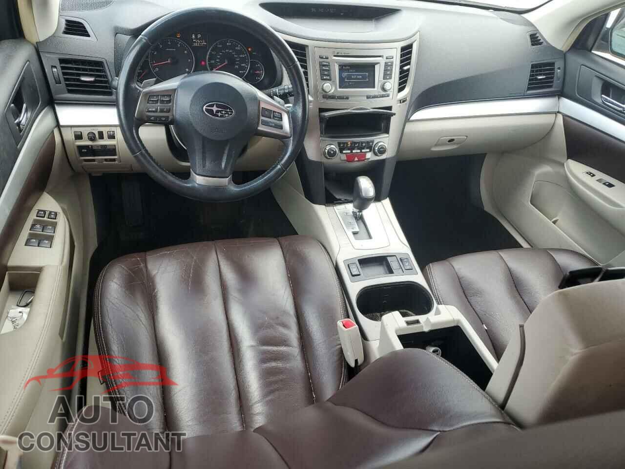 SUBARU OUTBACK 2014 - 4S4BRCCC8E3221191