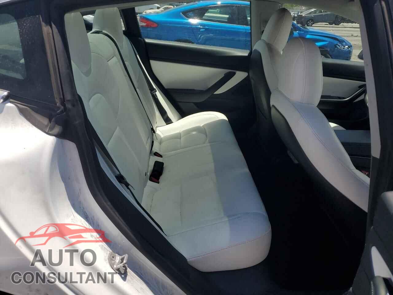 TESLA MODEL 3 2020 - 5YJ3E1EA5LF805214