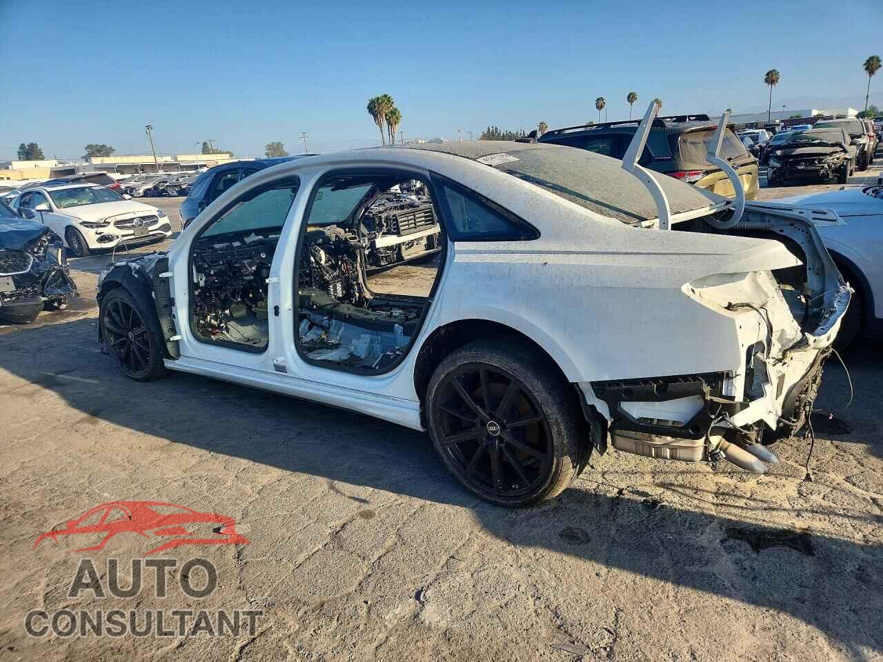 AUDI A8 2024 - WAULDAF80RN002218