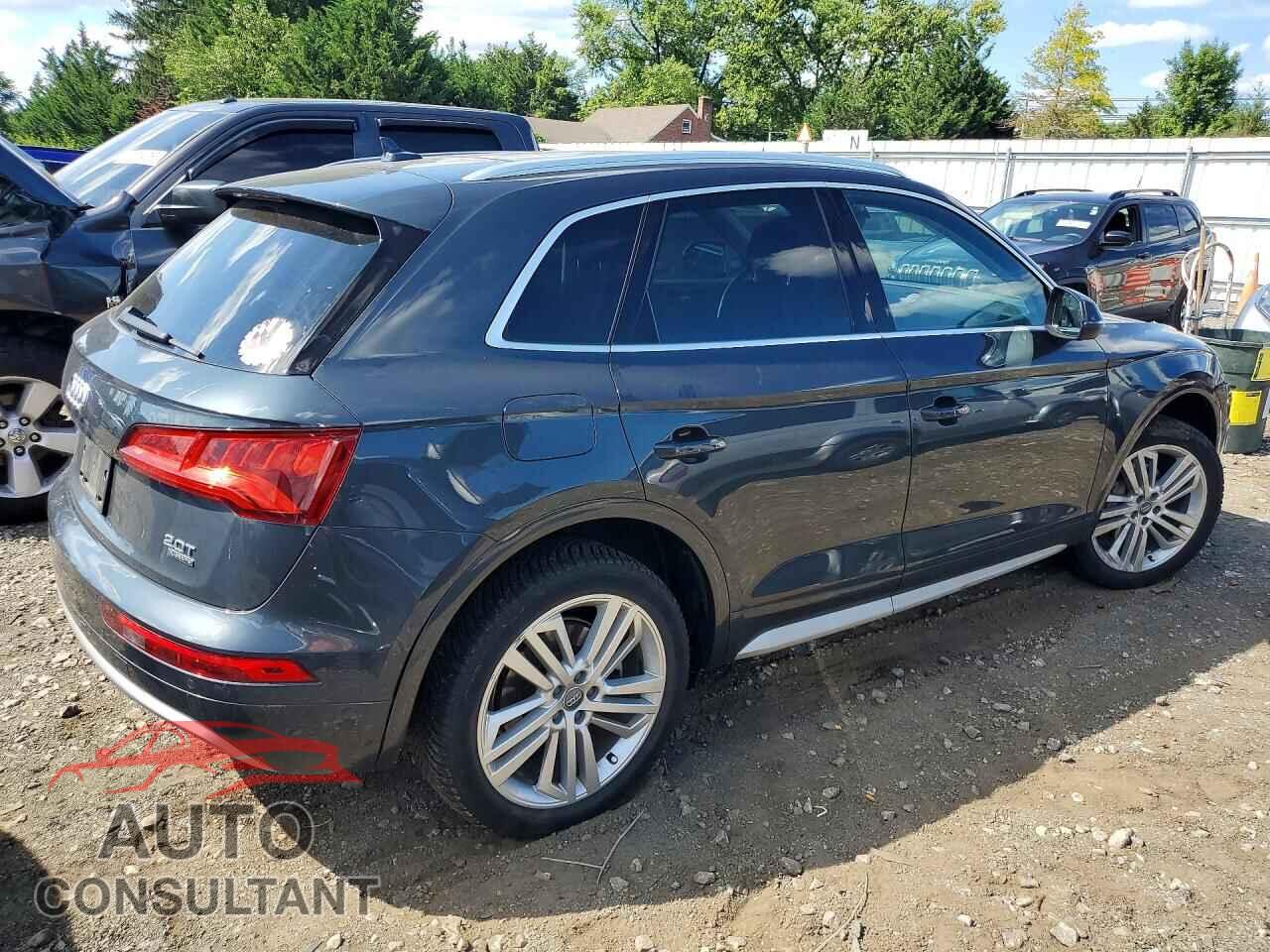 AUDI Q5 2018 - WA1BNAFY6J2040676