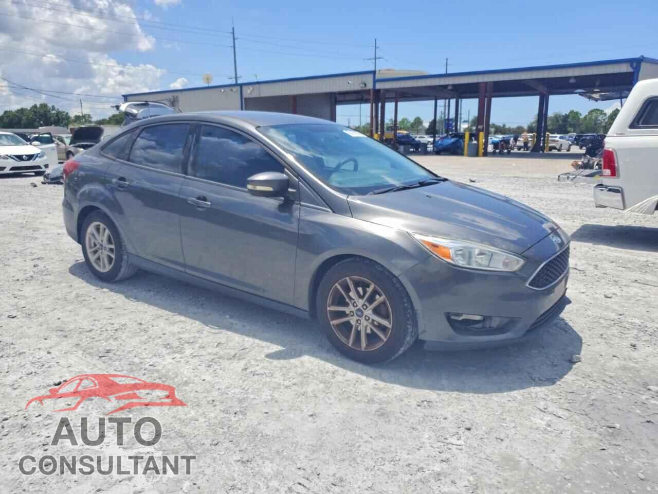 FORD FOCUS 2017 - 1FADP3F25HL302195