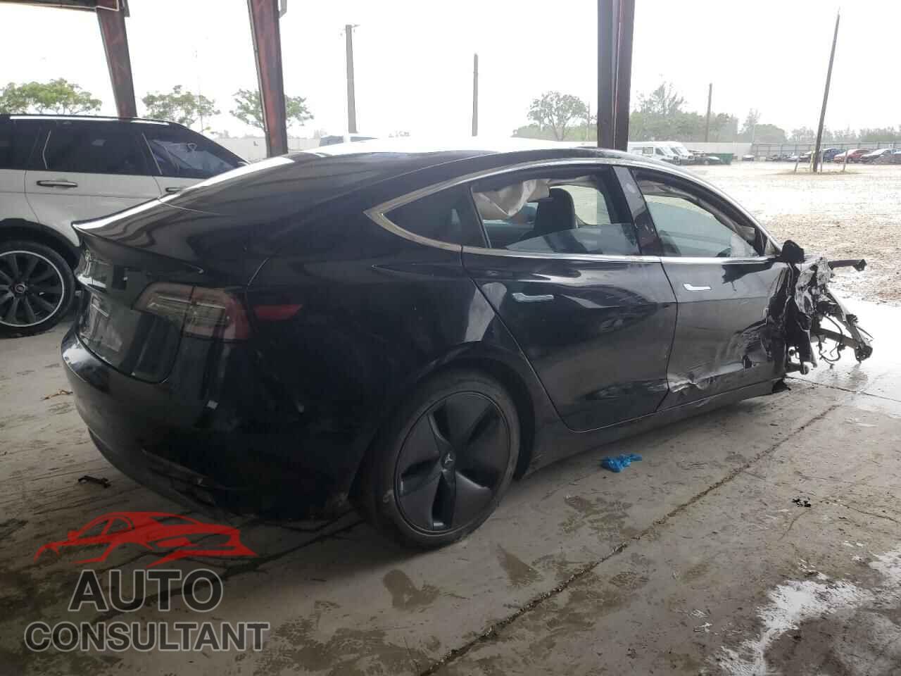 TESLA MODEL 3 2018 - 5YJ3E1EA6JF070109