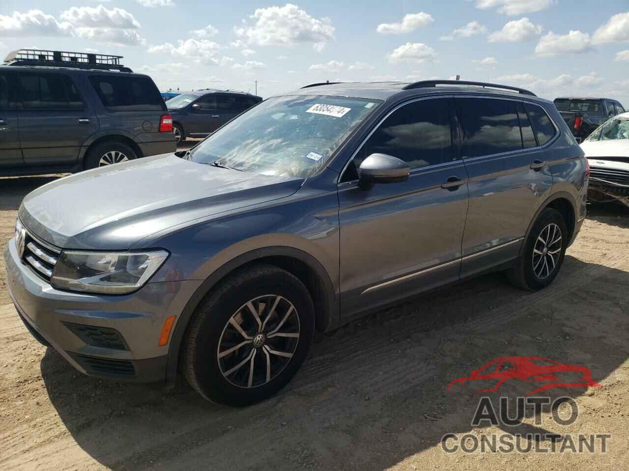 VOLKSWAGEN TIGUAN 2018 - 3VV3B7AX2JM065654