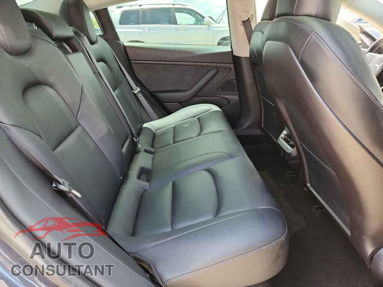 TESLA MODEL 3 2020 - 5YJ3E1EBXLF619984
