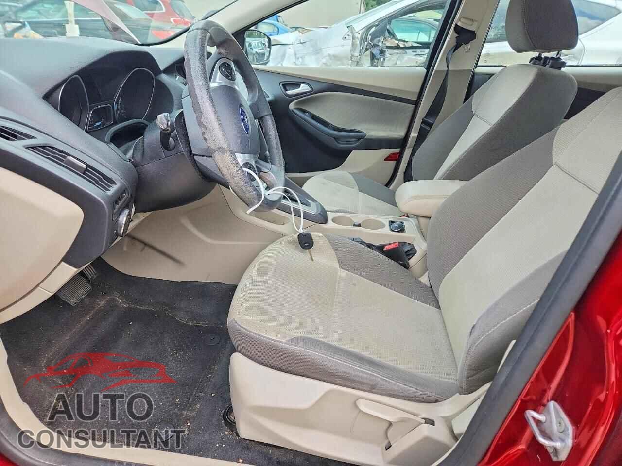 FORD FOCUS 2014 - 1FADP3F23EL189245