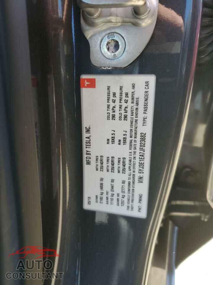 TESLA MODEL 3 2018 - 5YJ3E1EA7JF023882