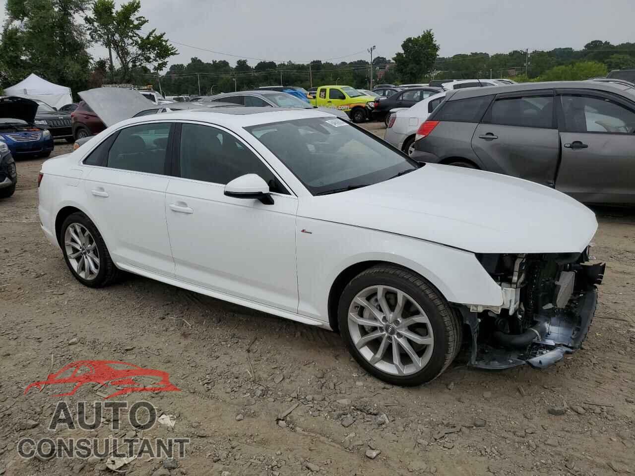 AUDI A4 2019 - WAUDNAF44KN019060