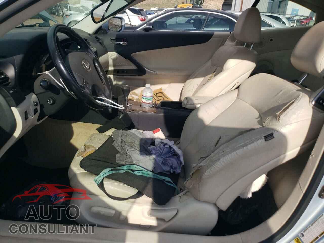LEXUS IS 2010 - JTHFE2C2XA2504807