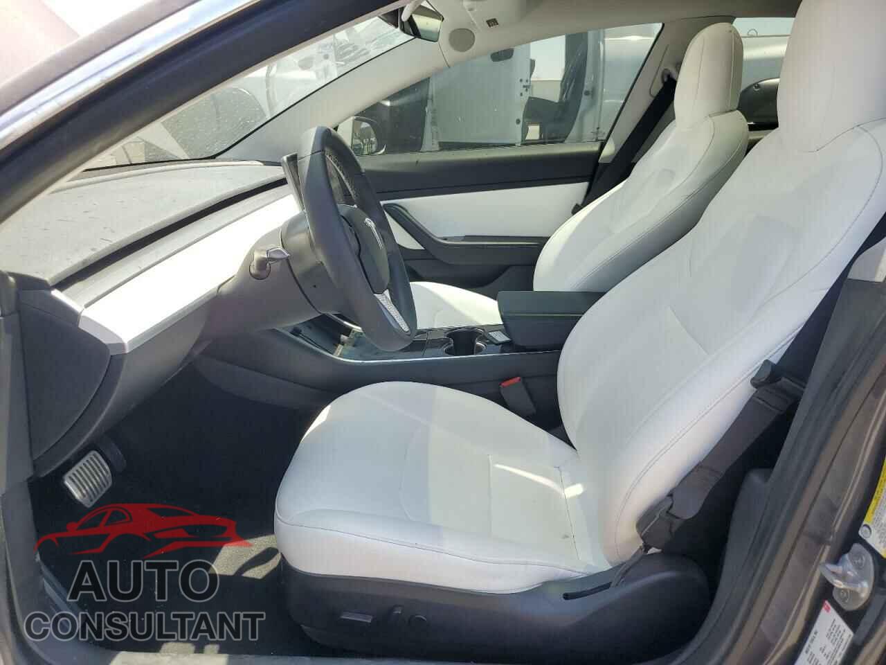 TESLA MODEL 3 2018 - 5YJ3E1EA6JF168864