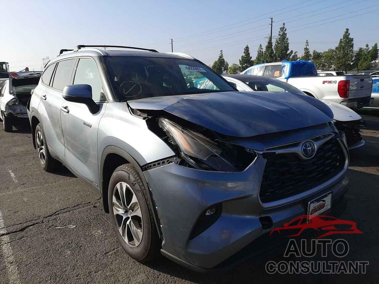 TOYOTA HIGHLANDER 2021 - 5TDHBRCH4MS067111
