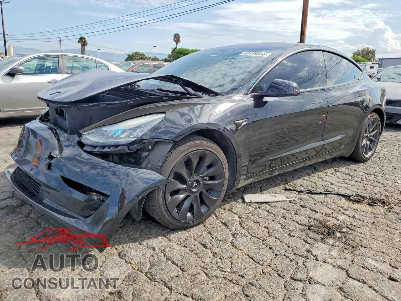 TESLA MODEL 3 2018 - 5YJ3E1EA2JF108371