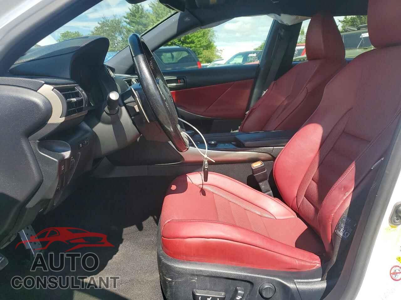 LEXUS IS 2017 - JTHBA1D2XH5045497