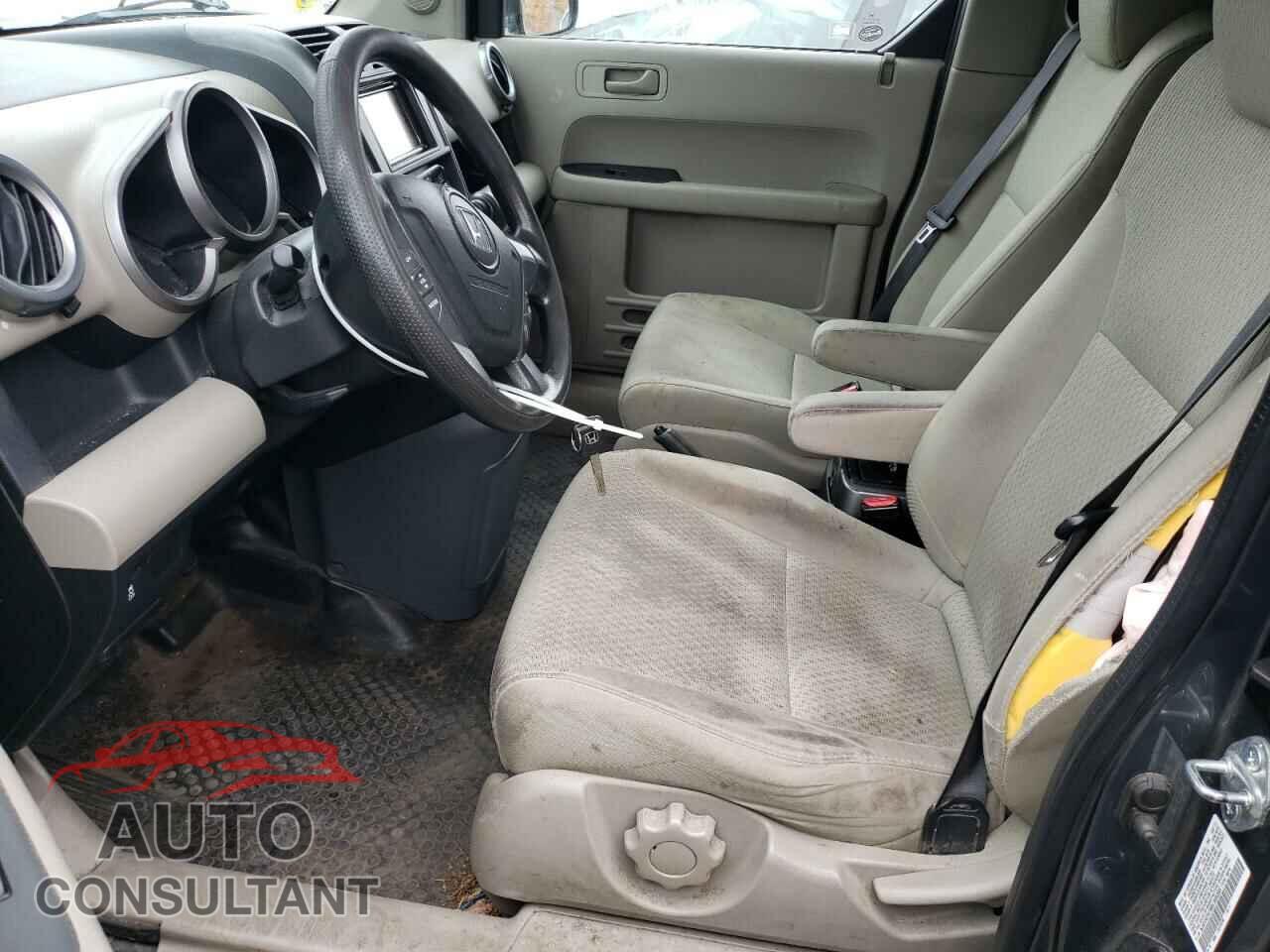 HONDA ELEMENT 2011 - 5J6YH2H78BL005368