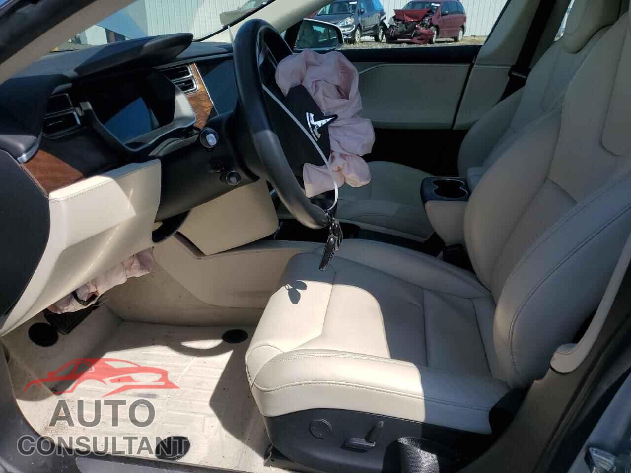 TESLA MODEL S 2017 - 5YJSA1E24HF228585