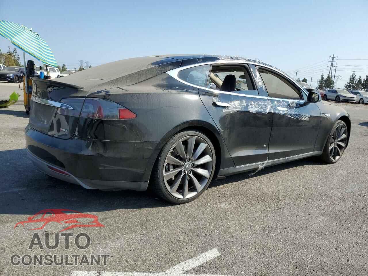 TESLA MODEL S 2012 - 5YJSA1DP3CFS00606