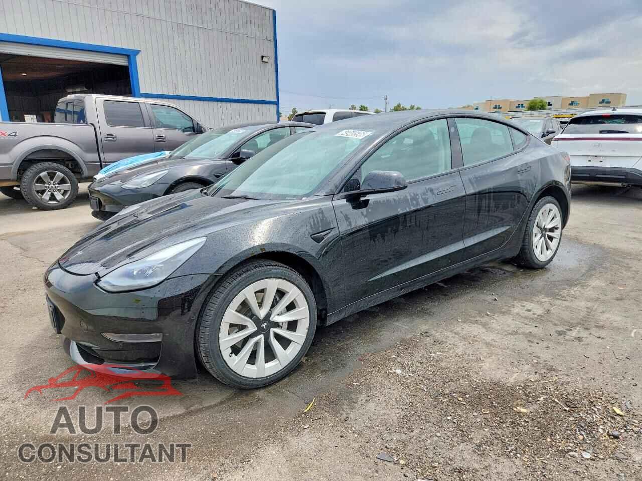 TESLA MODEL 3 2022 - 5YJ3E1EA2NF369683