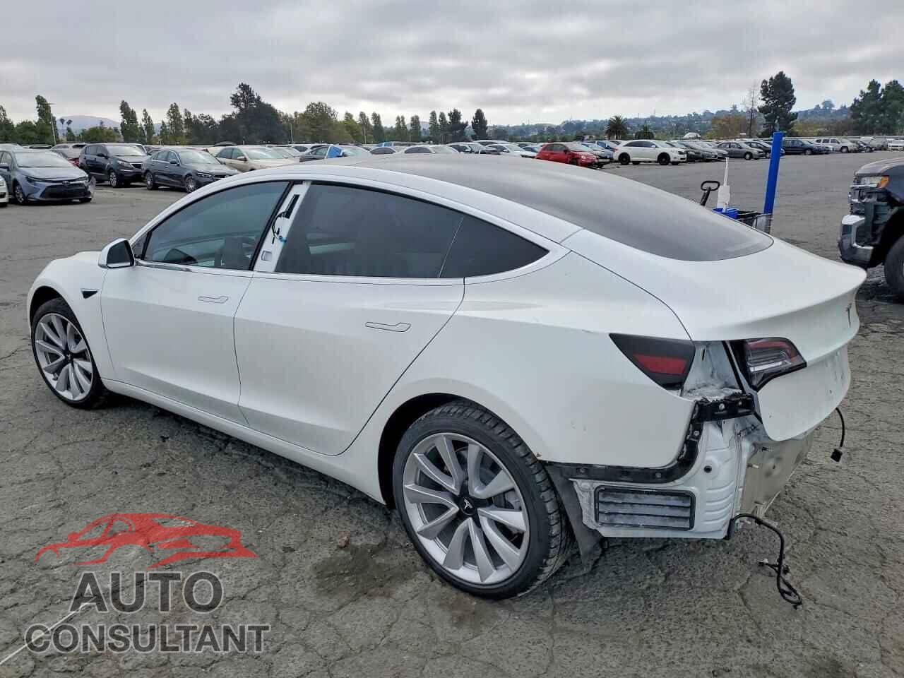 TESLA MODEL 3 2018 - 5YJ3E1EA2JF155898